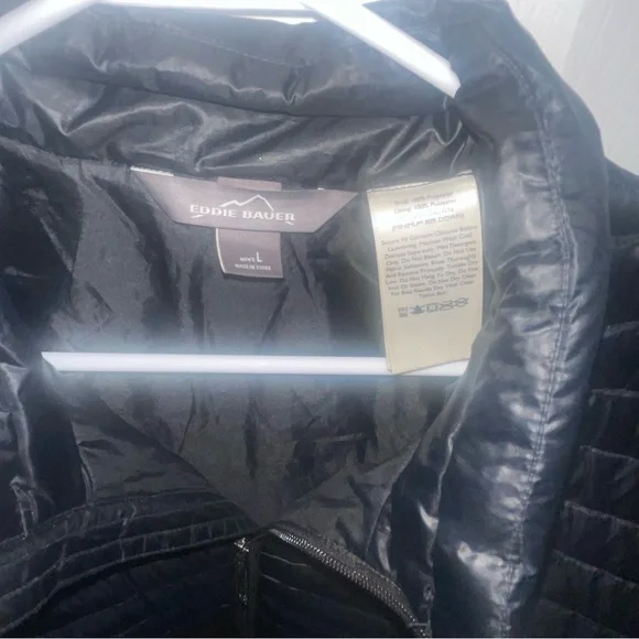 Eddie Bauer Black Puffer Jacket - Picture 3 of 5
